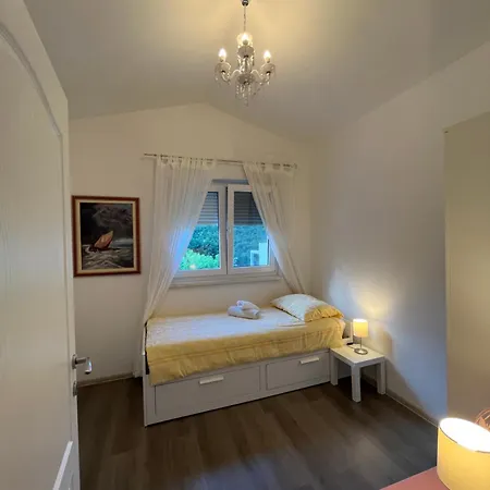 Apartment Melimar *